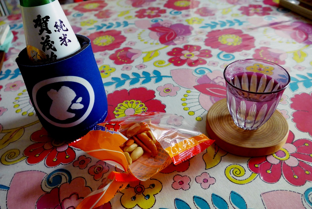 土曜の朝は　純米で　乾杯！