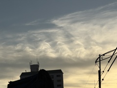 波打つ雲
