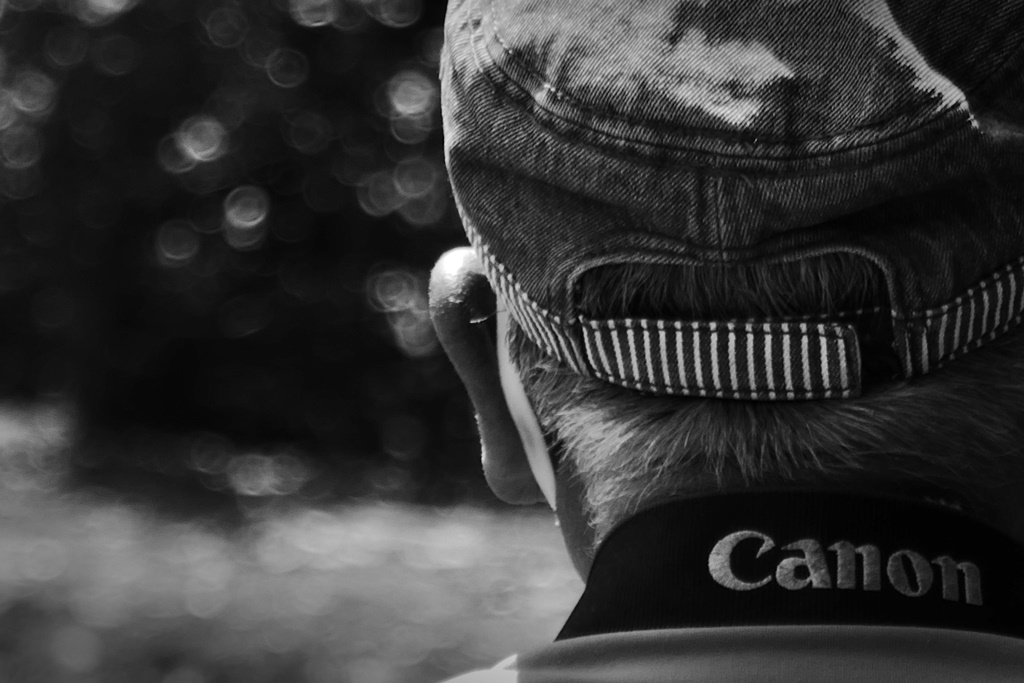 この男…CANON