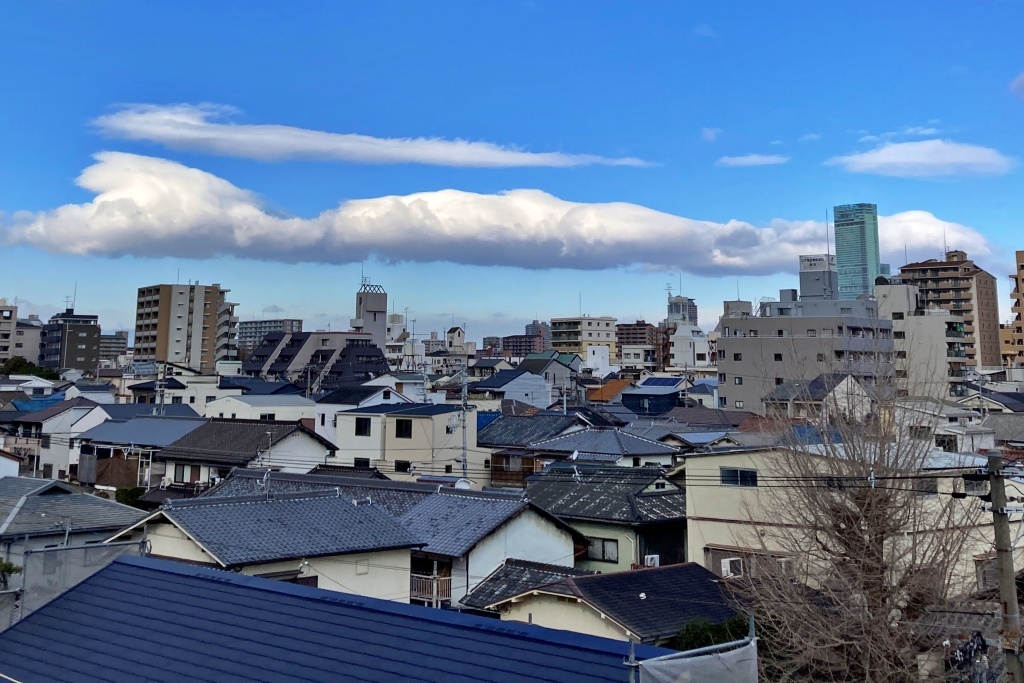 雲・ビヨォ～ン