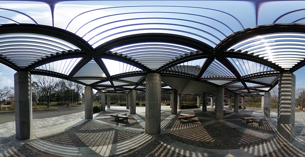公園の建物の中から (4)