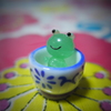 カエル茶碗なか