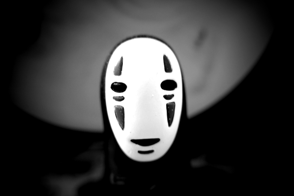 カオナシ