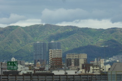 生駒山とツインタワー