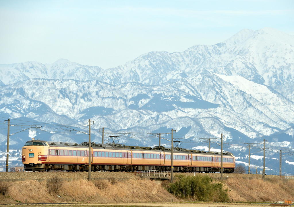 北陸シリーズ「北越」