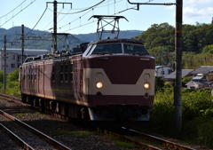 逆光にやられるクモヤ443系