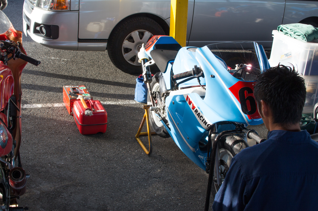 ミニバイク耐久レース in 茂原（ピット作業１）