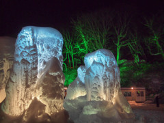 夜の氷濤(ひょうとう)