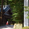 神社の朝