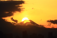 2月9日富士山頂に太陽が沈む時に・・・