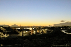高幡橋上流で見た富士山夕景＃１２
