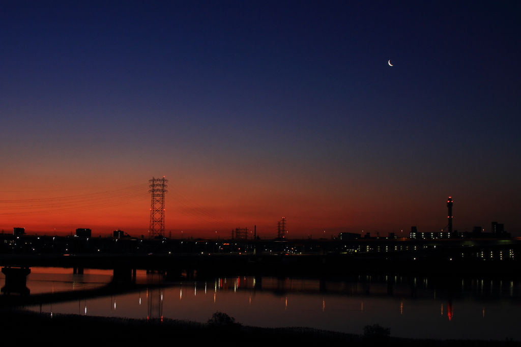 夜から朝へ交代の時