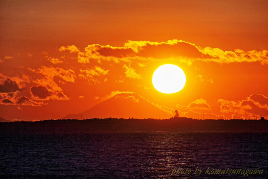 夕景 照らされる