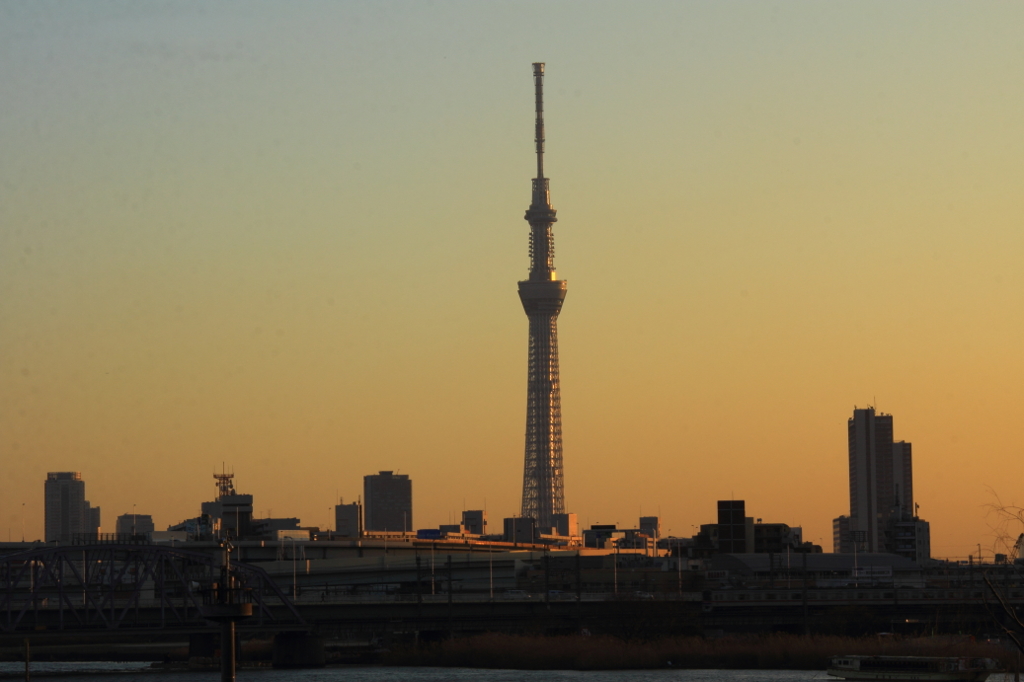 東京街並 黄昏ゆくST．