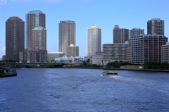 美しき東京の河の風景