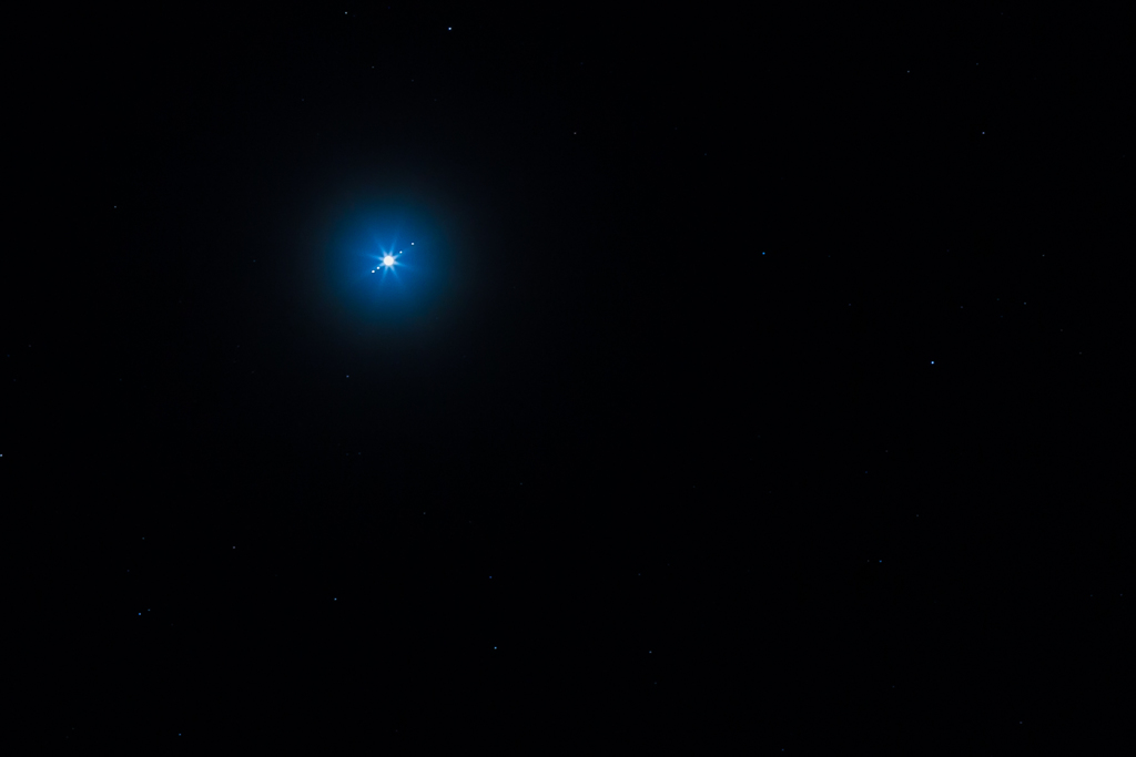 青い宝石（木星 2） 　