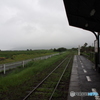 雨の日のJR西大山駅