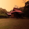 夕暮れの神社