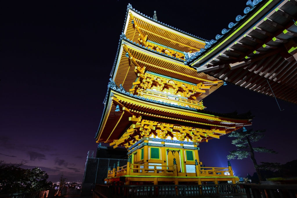 清水寺の塔〜その弍