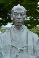 小栗上野介の像