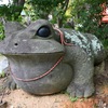 でっカエル