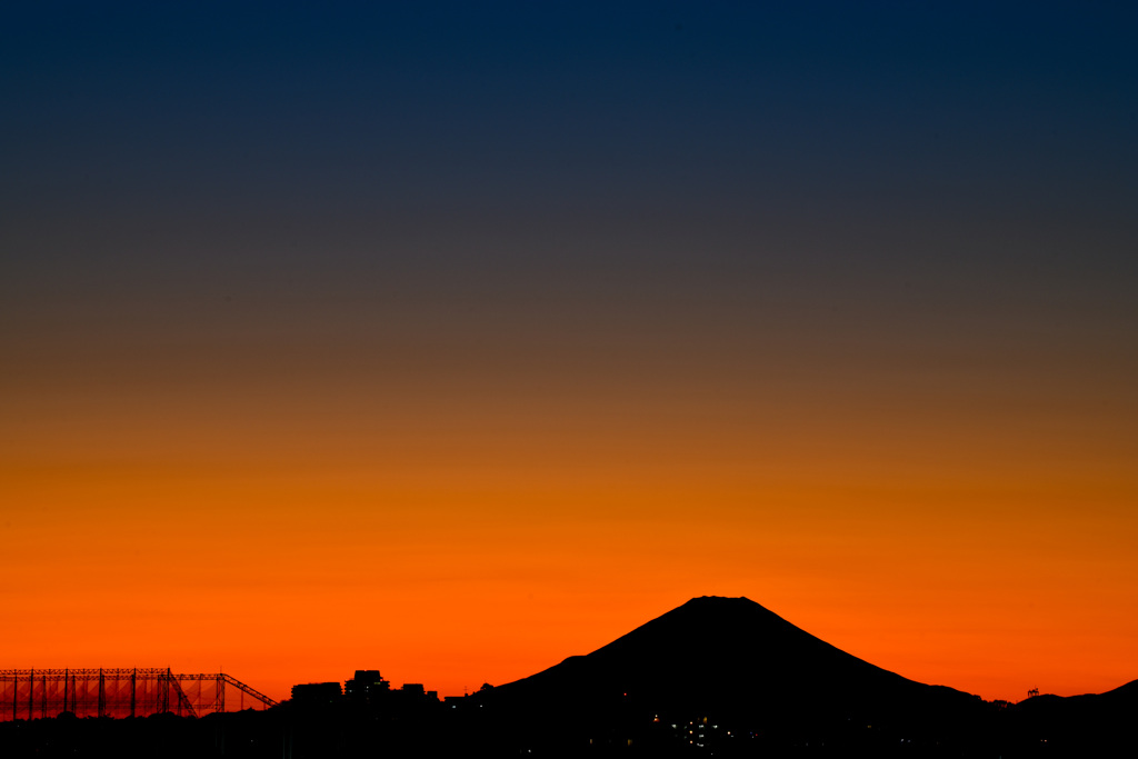 夕落ち後の富士