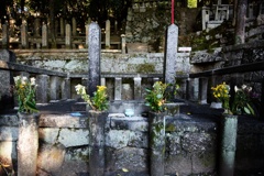 坂本龍馬・中岡慎太郎の眠る墓…没150年