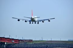 JAL 747 Cleared to Land