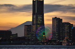 よこはま夕景