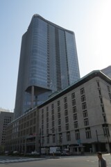 東京、ル街を歩く