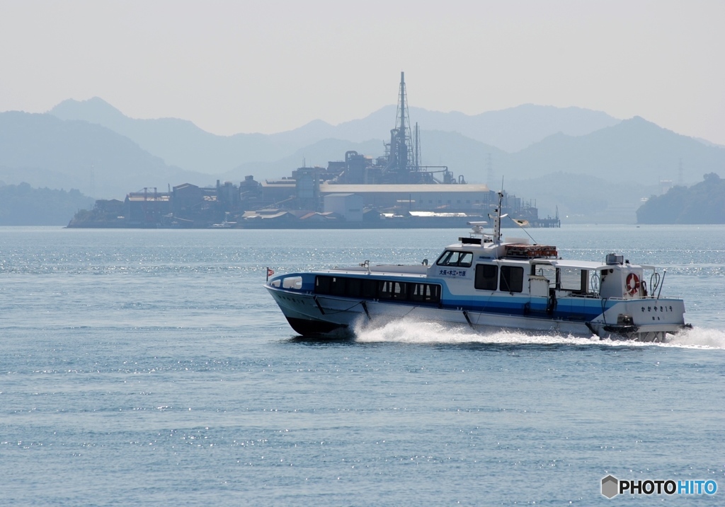 瀬戸内海の軍艦島