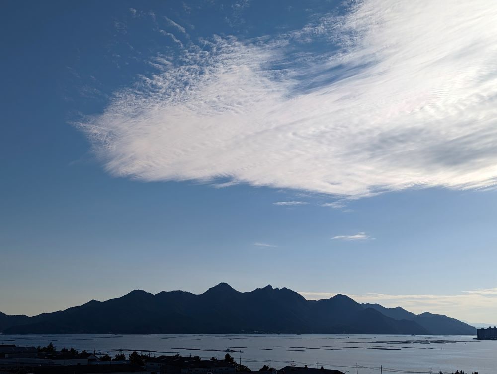 厳島