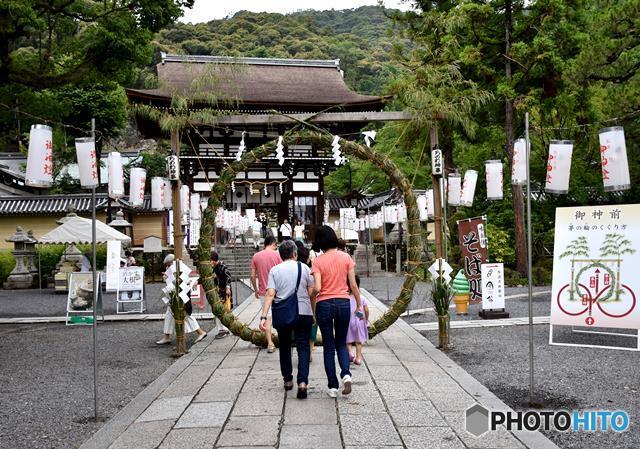 茅の輪くぐり　２