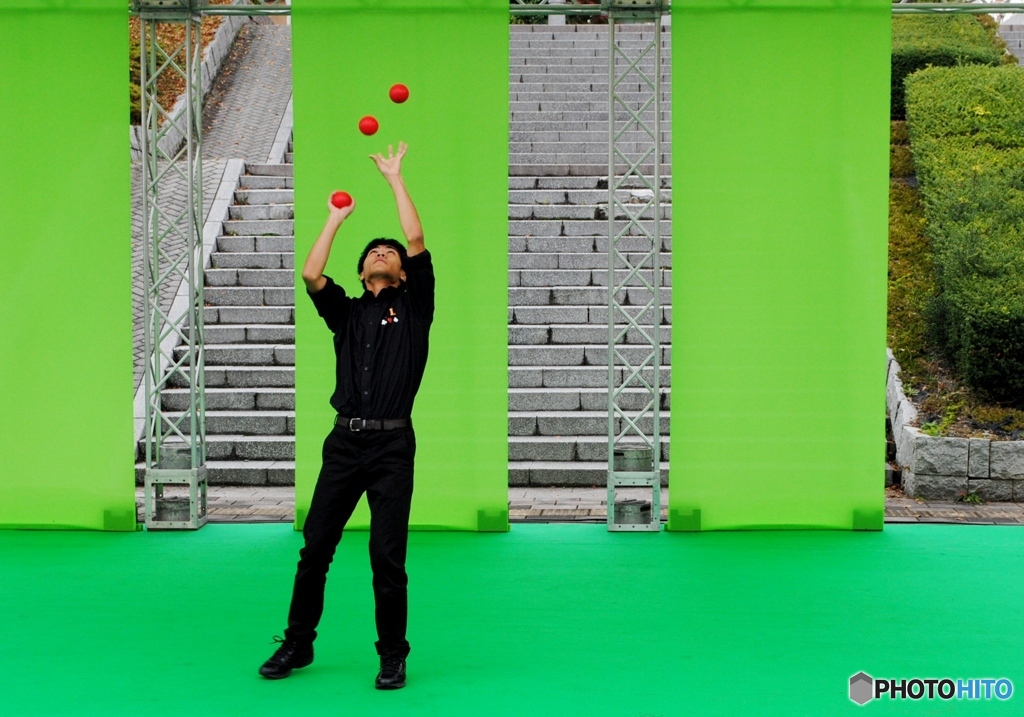 ボールジャグリング