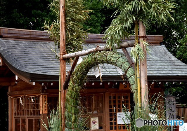 茅の輪くぐり　６