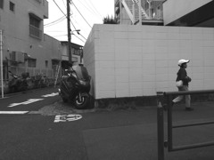 張り込み