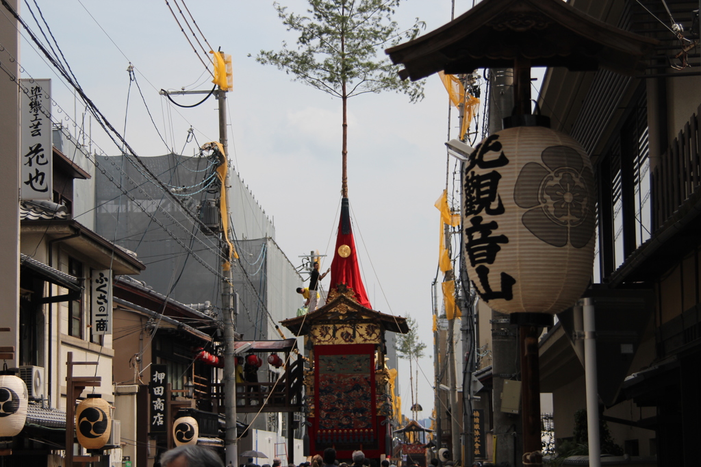 祇園祭　鉾解体1　IMG_1373