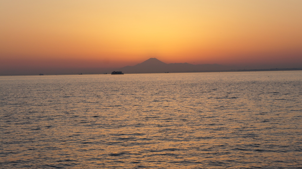 東京湾夕日2DSC00310