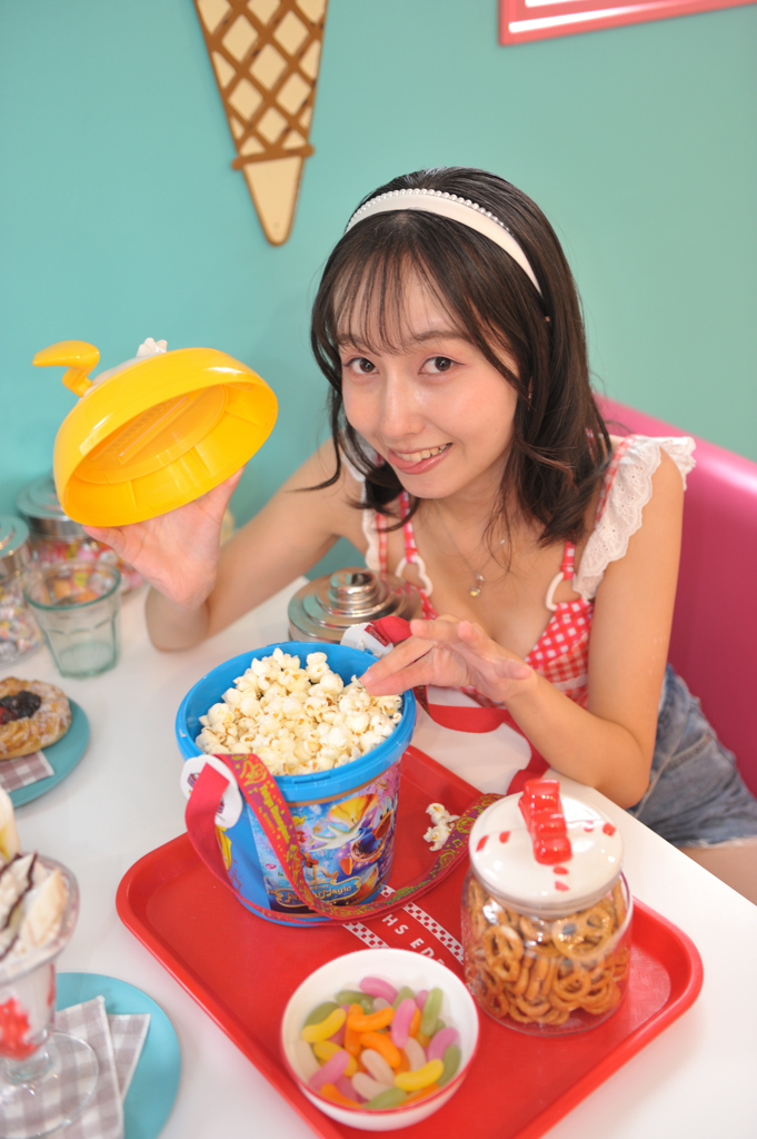 Hitomi_011_JELLYBEANS