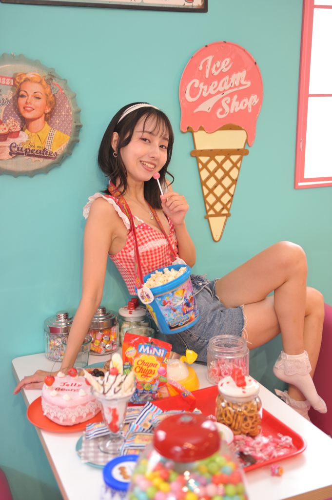 Hitomi_016_JELLYBEANS