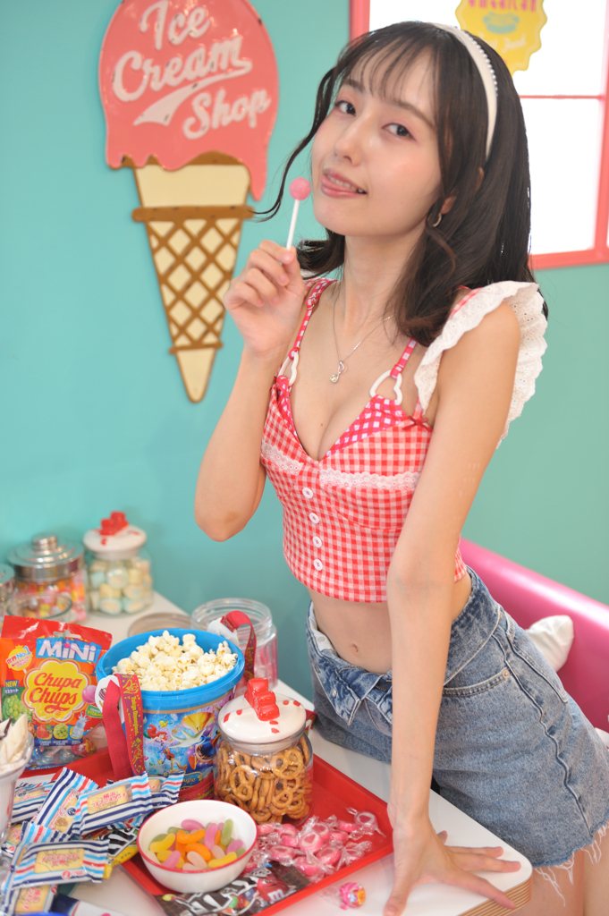 Hitomi_014_JELLYBEANS