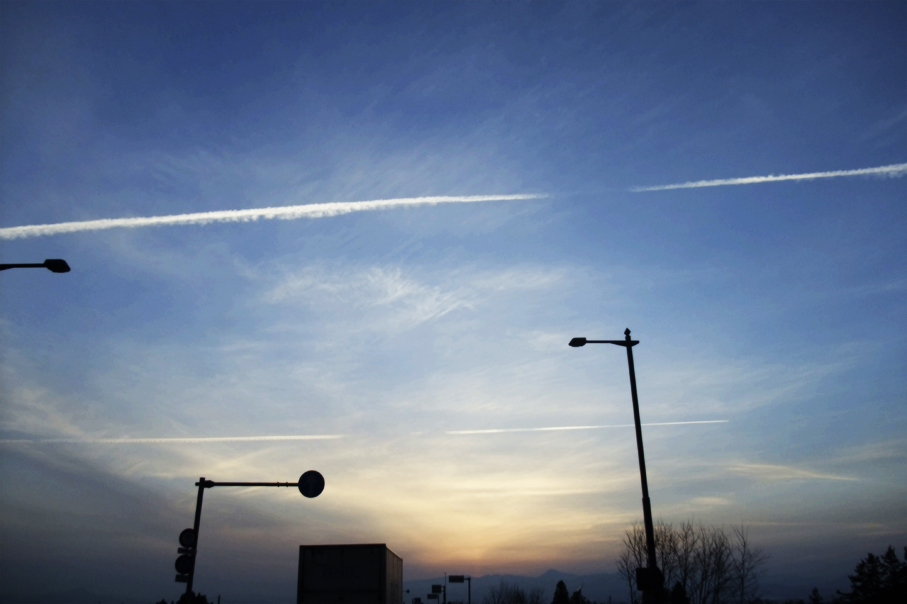 contrail