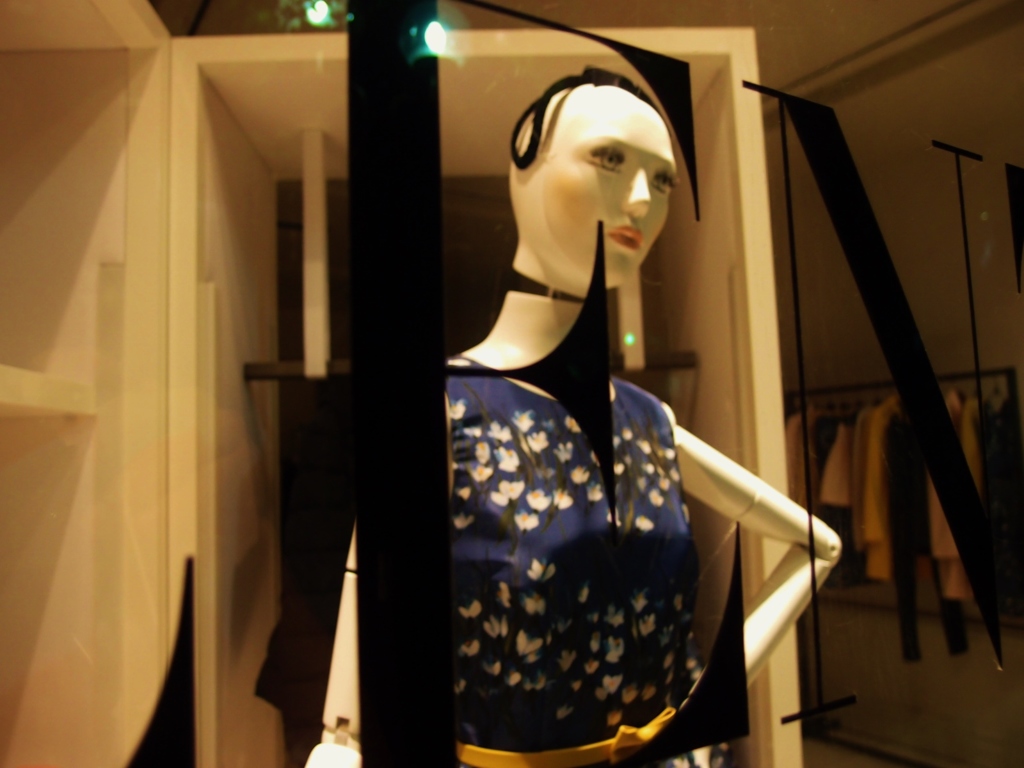 Kobe showwindow
