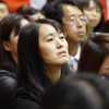 見守る母