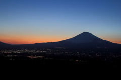 夕暮れの富士