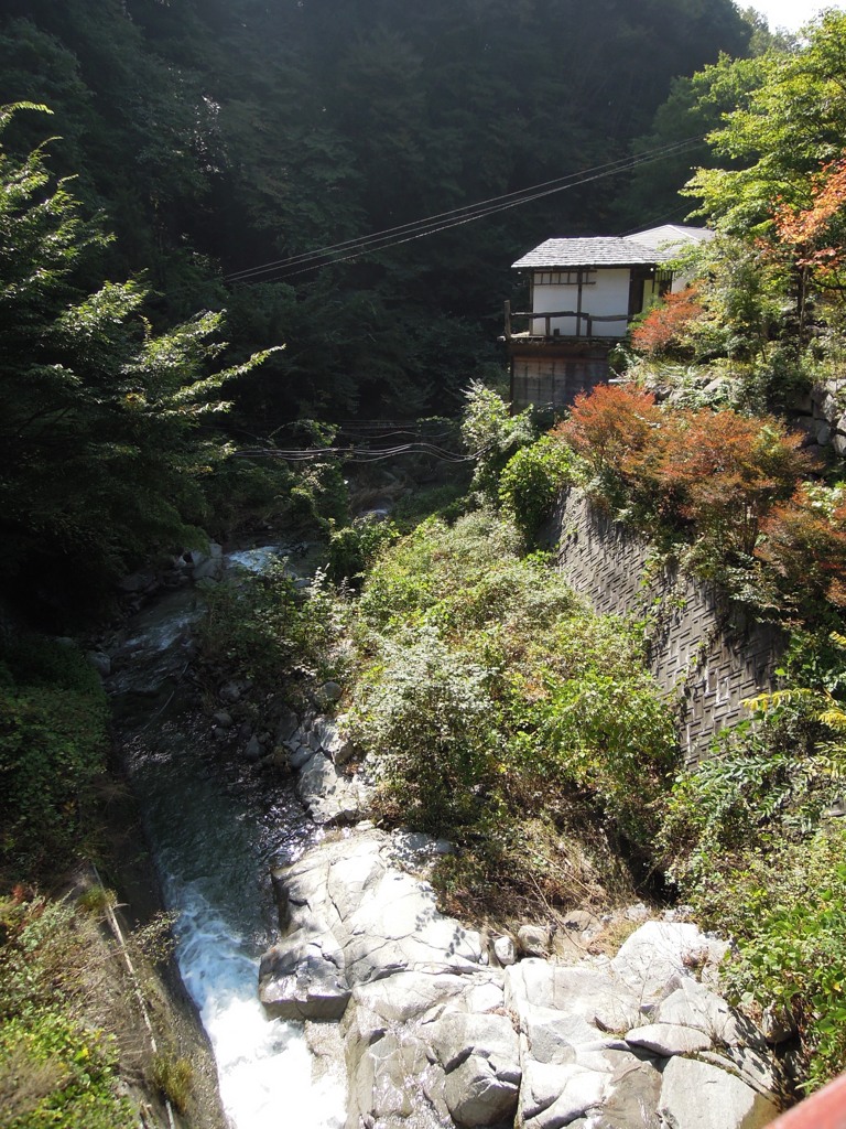 裂石温泉・雲峰荘