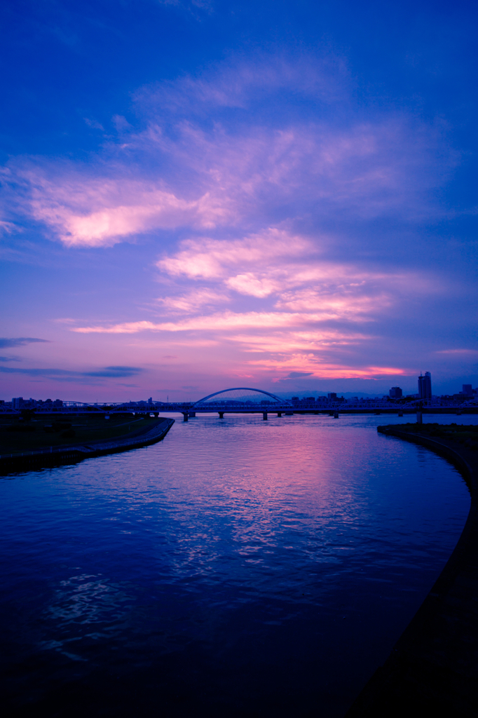 染まる蒼の世界