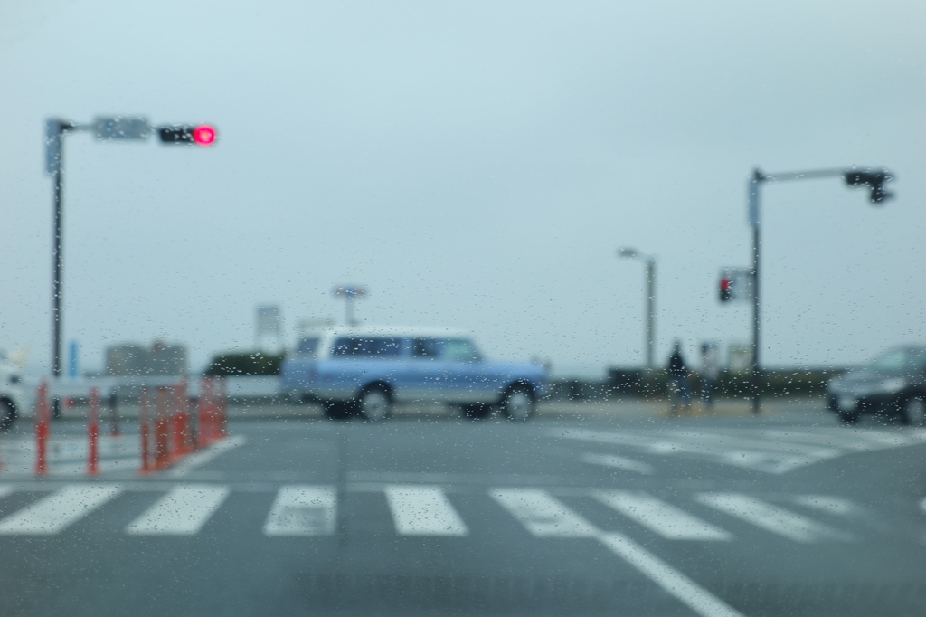 雨の中