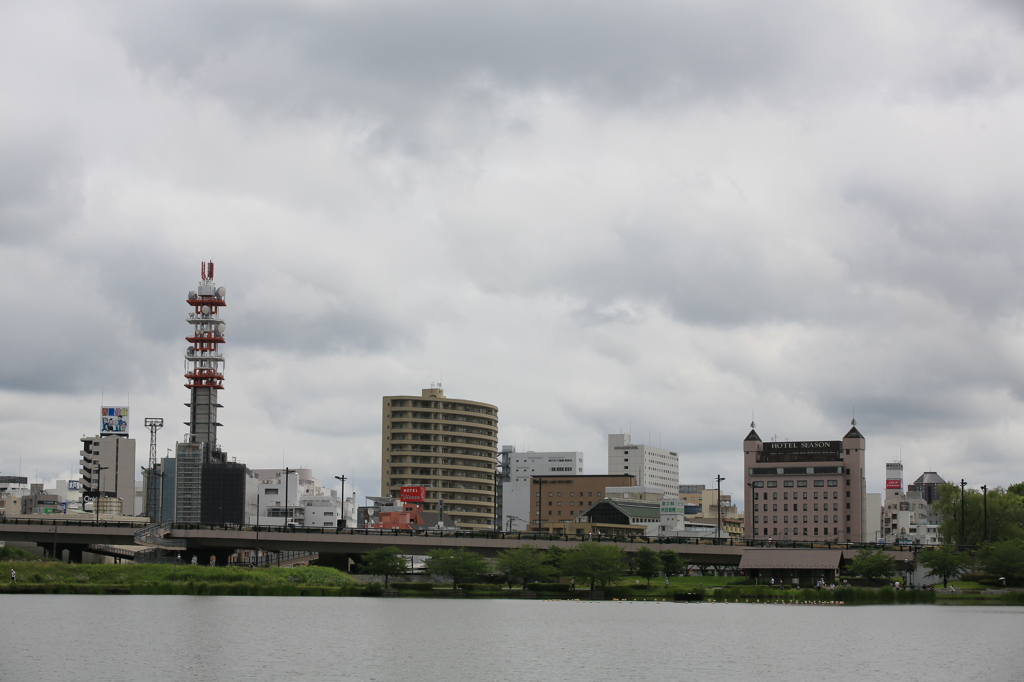 曇り空の風景