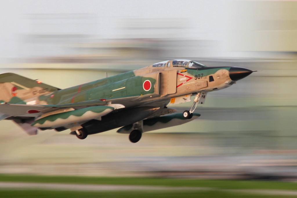 ファントム発進！